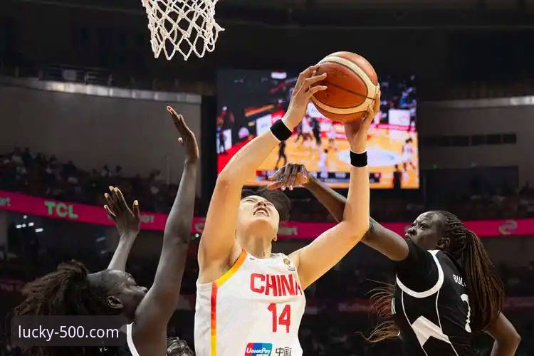 中国女篮世界杯资格赛关键胜利最新动态，战术调整与数据深度解析